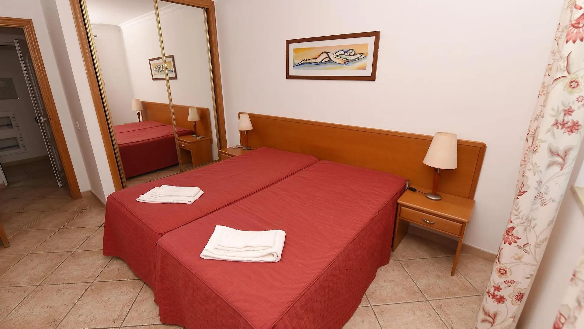 Praia Da Lota Apartments  Manta Rota