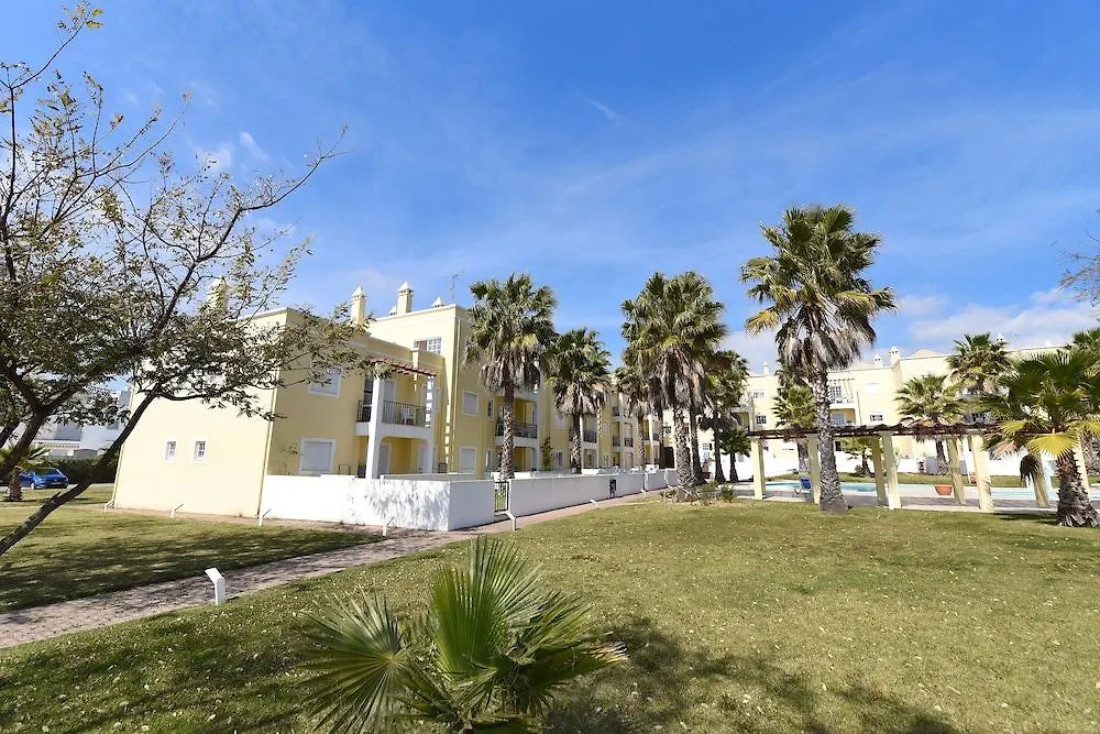 Praia Da Lota Apartments  Manta Rota