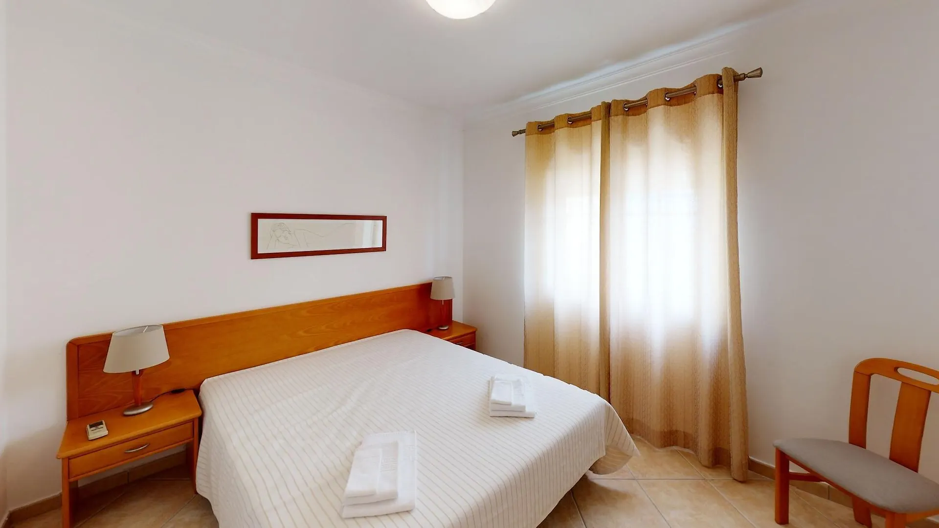 Praia Da Lota Apartments 만타로타