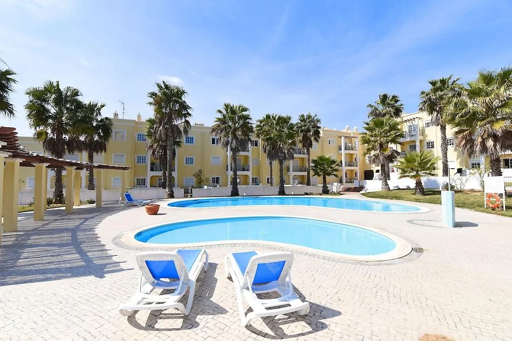 Praia Da Lota Apartments