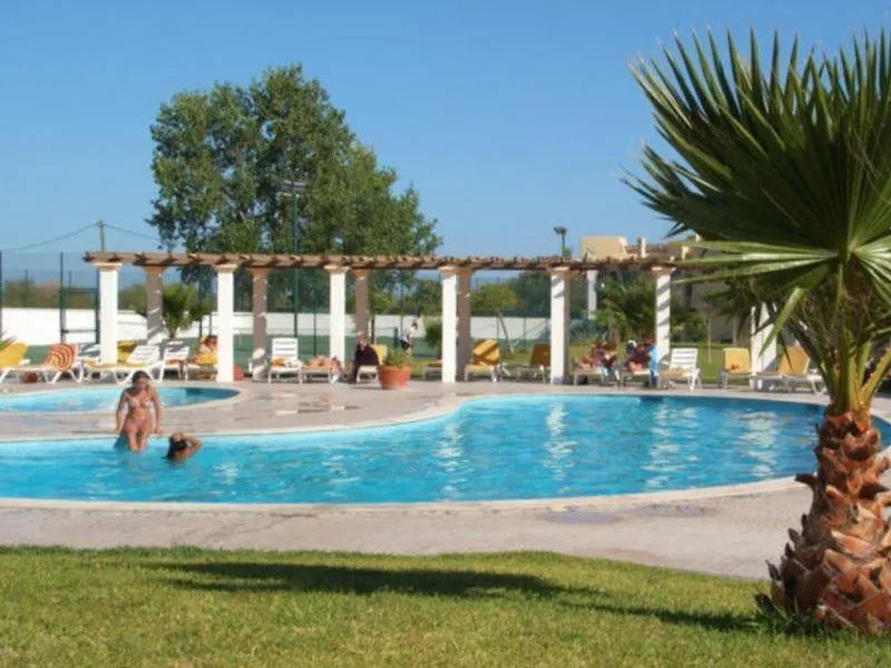 Praia Da Lota Apartments